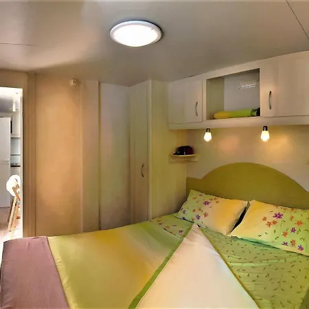 Attractive In With Garden * Cupra Marittima